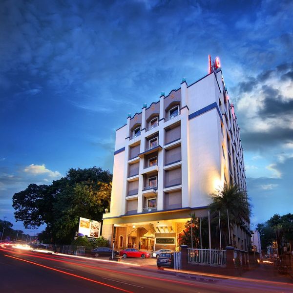 Royal Court -#1 Best Banquet Hall in Madurai